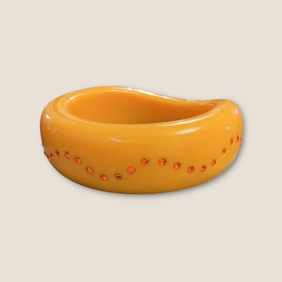 Vintage Lucite Bangle Bracelet With Orange Rhinestones 2.5 Inches Wide Retro Fas - Picture 5 of 8